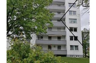 Wohnung kaufen in 72760 Reutlingen, Reutlingen - Gepflegte 4-Zimmerwohnung mit Blick auf die Achalm