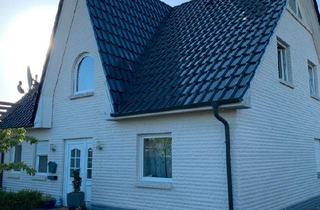 Einfamilienhaus kaufen in 24610 Trappenkamp, Trappenkamp - Haus von privat in ruhiger Lage - Doppelgarage - Mieten möglich -