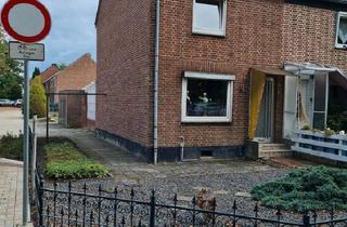 Haus kaufen in 48529 Nordhorn, Nordhorn - Eckscheibe mit Potenzial, ideal für die junge Familie, 48529 NOH