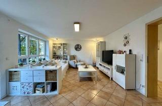Wohnung kaufen in 87784 Westerheim, Traumhafte 4-Zimmer-Oase: 120 qm Erdgeschosswohnung mit Terrasse und großem Garten