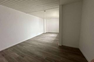 Wohnung mieten in 63065 Stadtmitte, Sanierte 1-Zimmerwohnung mit privaten Zugang zentral in Offenbach