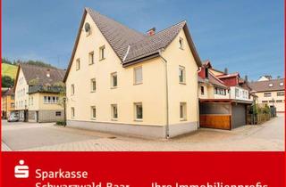 Haus kaufen in 78147 Vöhrenbach, Großes Stadthaus mit 3 Wohnungen