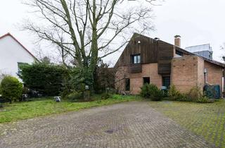 Einfamilienhaus kaufen in 64285 Darmstadt, Sehr großes Einfamilienhaus mit Einliegerwohnung und Garagen in schöner ruhiger Lage von Bessungen