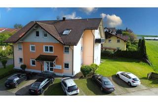 Wohnung kaufen in 94154 Neukirchen, Sonnenverwöhnte Terrassenwohnung mit Stellplatz in ruhiger Siedlungslage in Neukirchen v. Wald