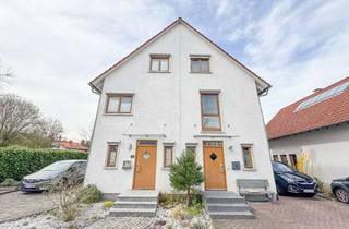 Haus kaufen in 64823 Groß-Umstadt, Moderne trifft auf Landhausstil- gepflegte 5 Zi. DHH mit Wintergarten im Ortskern von Groß-Um