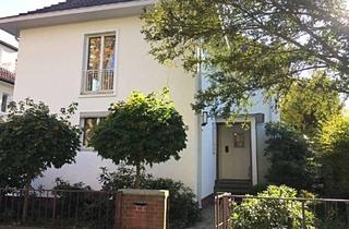 Villa kaufen in Fritz-Reuter-Straße, 33604 Sieker, ++ Repräsentative helle Stadtvilla an ruhiger Grünanlage mitten in Bielefeld ++ ohne Maklergebühr