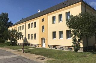 Anlageobjekt in Dorfstraße 82-83, 17111 Kletzin, Mehrfamilienhaus vollvermietet, saniert, gut gelegen. 25.675,-€ Jahresnettokaltmiete!