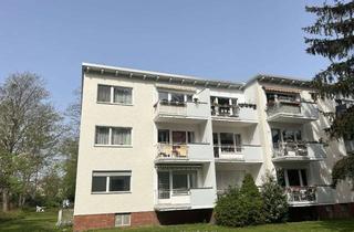 Wohnung kaufen in Karwendelstr. 32a, 12203 Lichterfelde (Steglitz), 2 Zimmer mit Südbalkon, ein attraktives Investment!