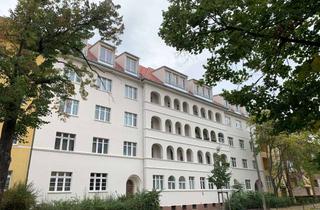 Wohnung kaufen in Sterndamm 114, 12487 Johannisthal (Treptow), Helle 1,5 Zimmerwohnung mit Loggia