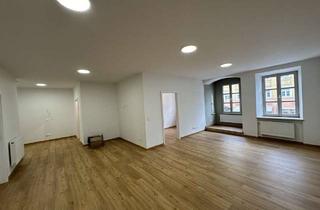 Wohnung mieten in 84347 Pfarrkirchen, Perfekte großzügige 3-Zimmer-Wohnung in bester direkter Lage am Stadtplatz samt großen Balkon