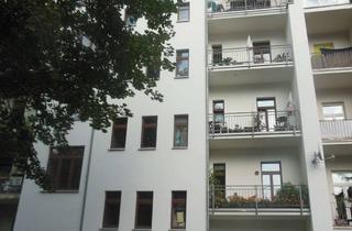 Wohnung mieten in Zeißstraße, 09131 Hilbersdorf, Wohnen im DG - - Balkon an der Küche - Bad mit Fenster - frei ab 1.7.24