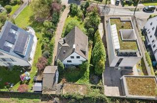 Haus kaufen in 51427 Bergisch Gladbach, Exklusives Grundstück: Entdecken Sie das Potenzial in Frankenforst