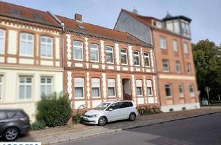 Haus kaufen in 39576 Stendal, Großzügiges Haus in StendalHier finden mehrere Generationen Platz