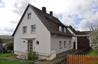 Einfamilienhaus kaufen in 34414 Warburg, Ruhig gelegenes Einfamilienhaus mit 2 Garagen in Warburg-Rimbeck