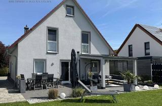 Haus kaufen in 91710 Gunzenhausen, Neuwertiges EFH mit Doppelgarage + Photovoltaik + Wallbox