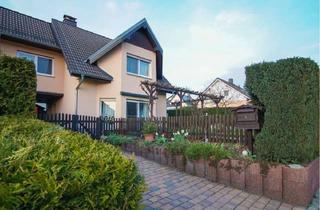 Doppelhaushälfte kaufen in 09128 Kleinolbersdorf-Altenhain, Doppelhaushälfte in Chemnitz, in zentraler Lage von Euba zu verkaufen.
