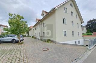 Wohnung kaufen in 86836 Untermeitingen, 5 PARKPLÄTZE + WOHNUNG MIT BALKON ZUR ANLAGE