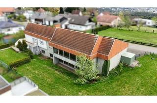 Mehrfamilienhaus kaufen in 66955 Pirmasens, +++Ruhbank: Albert-Schweitzer-Haus mit 400 m² Nutzfläche und großer Erdgeschosswohnung mit Balkon und Garage, Bauplatz in hervorragender Lage+++