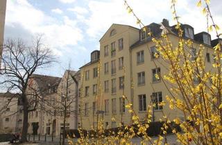 Wohnung mieten in Johanniskirchplatz, 08523 Plauen, 2 Zimmer Wohnung mitten im Zentrum...Johanniskirchplatz...