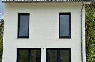 Reihenhaus kaufen in 71540 Murrhardt, Murrhardt - Bezahlbares Muster- und Reihenhaus mit 5 Zimmer und ca. 150 m² Wohnfläche in 71540 Murrhardt!