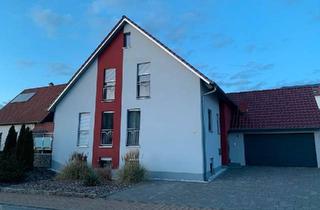 Einfamilienhaus kaufen in 97488 Stadtlauringen, Stadtlauringen - Wunderschönes Einfamilienhaus mit Doppelgarage
