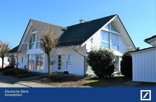 Haus kaufen in 73574 Iggingen, Iggingen - Traumhaus sucht neuen Bewohner - Großes Haus mit Garten und Doppelcarport