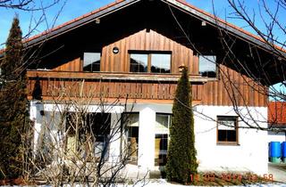 Wohnung kaufen in 87484 Nesselwang, Geschmackvolle 3-Zimmer-Wohnung mit gehobener Innenausstattung mit Balkon und EBK in Nesselwang