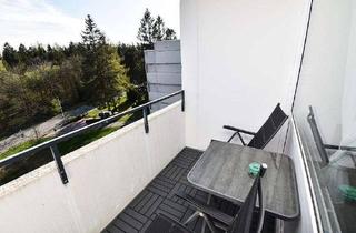 Wohnung kaufen in 38644 Goslar, Gepflegte, helle 3-Zimmer-Eigentumswohnung mit Balkon!