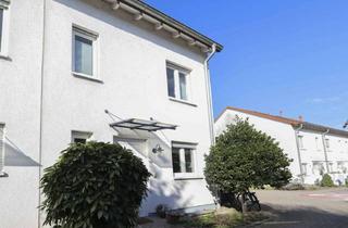 Haus kaufen in 69502 Hemsbach, Sofort verfügbar - schönes Haus mit großem Hobbykeller, Garten und 2 Stellplätzen