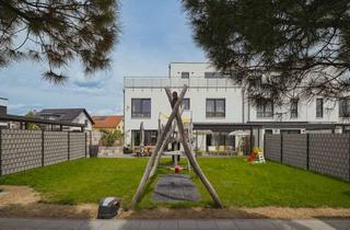 Haus kaufen in 67354 Römerberg, Luxuriöser Wohntraum auf 300m² mit großem Garten in Römerberg