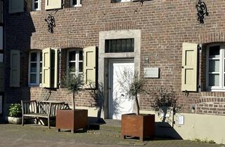 Immobilie kaufen in 40667 Meerbusch, Denkmalgeschütztes Atelier als Praxis oder Office in Meerbusch-Büderich!