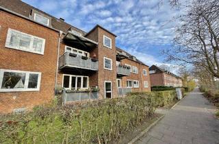 Wohnung kaufen in Kronshagener Weg 108a, 24116 Schreventeich, Renovierungsbedürftige Dachgeschosswohnung in Kiel-Schreventeich!