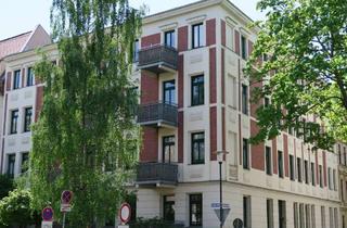 Wohnung mieten in Bernhardystraße 51, 06110 Südliche Innenstadt, Schöne 2 Zi-Wohnung mit Balkon, Einbauküche, Laminat u. Wanne in der südl. Innenstadt