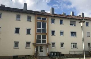 Wohnung kaufen in 91564 Neuendettelsau, Charmante Etagenwohnung mit Schwedenofen und Einbauküche in schöner Lage