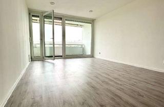 Wohnung kaufen in 80809 Milbertshofen, Traumhaftes 1-Zimmer-Appartement mit Panoramaausblick im historischen Olympiadorf