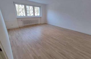 Wohnung mieten in 67655 Innenstadt, Kaiserslautern - Nähe Wiesenplatz, 3 ZKB, Aufzug, Einbauküche, Balkon