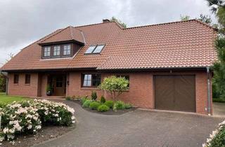 Haus kaufen in 29643 Neuenkirchen, Landhaus mit Parkgrundstück und Weitblick in Neuenkirchen-Tewel