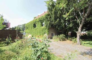 Anlageobjekt in 04552 Borna, Raumvielfalt: Wohnen mit Garten und Garage in vorteilhafter Lage von Borna