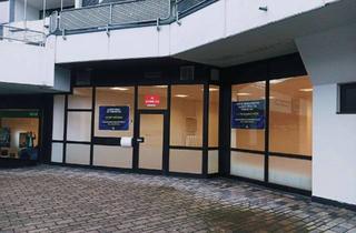 Geschäftslokal mieten in Schloßmacherstr. 2-13, 42477 Radevormwald, Bezugsfertiges renoviertes Ladenlokal 103 QM in zentraler Lage mitten in Zentrum