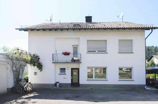 Wohnung kaufen in 77736 Zell am Harmersbach, Gepflegtes Apartment mit Terrasse und Garten