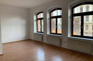 Wohnung mieten in Zwickauer Str. 65, 08468 Reichenbach, Gemütliche 2-Raum-Wohnung mit geräumigem Wohnzimmer