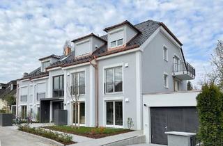 Wohnung kaufen in 81737 München, München - Ganz oben: Lichtdurchflutete 3-Zimmer Wohnung im Dachgeschoss mit Loggia und Balkon