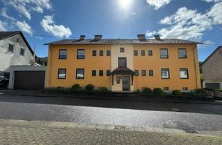 Haus kaufen in 66693 Mettlach, Mettlach - Wohnhaus für die große Familie oder teilbar in 2-3-4 Wohnungen - Vielseitig nutzbar