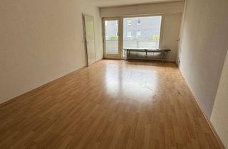 Wohnung kaufen in Oelkerstraße 12, 33699 Hillegossen, Sanierungsbedürftiges Apartment in Hillegossen