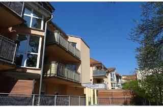 Wohnung kaufen in 01796 Pirna, ...frei ab Sommer // 3-Zi.-Wohnung mit Balkon & TG // EBK möglich
