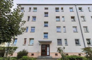 Wohnung kaufen in 06667 Weißenfels, Jetzt zugreifen: Gepflegte 3-Zi.-ETW mit Pkw-Freistellplatz im grünen Weißenfels
