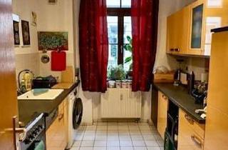 Wohnung kaufen in 01099 Äußere Neustadt, Feine Wohnung in kleinem gepflegten Haus !