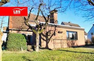 Haus kaufen in 31618 Liebenau, RESERVIERT Solide und gemütlich: Zweifamilienhaus in Liebenau
