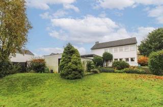 Haus kaufen in 59439 Holzwickede, Freistehendes 7-Zi.-Familiendomizil mit sonnigem Garten und 2 Terrassen