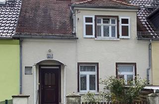 Haus kaufen in Ottersleber Straße 25a, 39122 Salbke, Reihenmittelhaus in Magdeburg-Salbe zu verkaufen